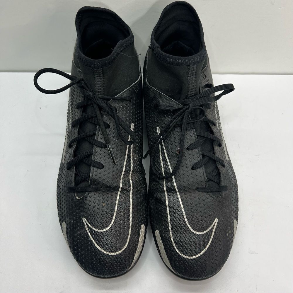 Nike Phantom GT2 Club DF FG/MG Soccer Cleats - Picture 7 of 9